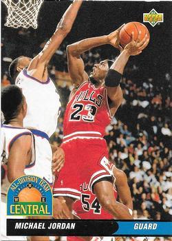 1992-93 Upper Deck European (French) #43 Michael Jordan Front