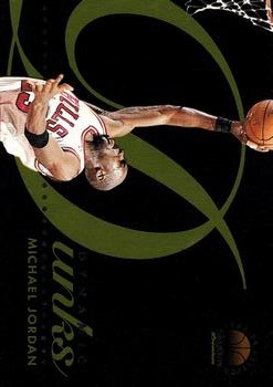 1993-94 SkyBox Premium - Dynamic Dunks #D4 Michael Jordan Front