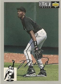1994-95 Collector's Choice - Silver Signature #23 Michael Jordan Front
