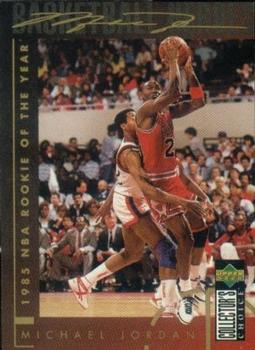 1994-95 Collector's Choice Italian #211 Michael Jordan - 1985 NBA Rookie of the Year Front