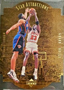 1997-98 Collector's Choice - Star Attractions Gold #SA1 Michael Jordan Front