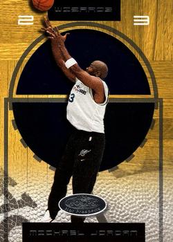 2001-02 Hoops Hot Prospects #17 Michael Jordan Front
