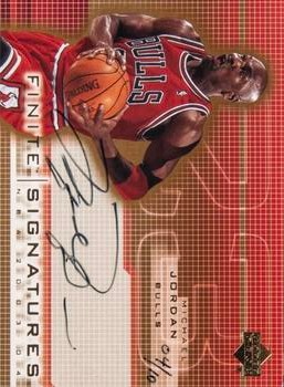 2003-04 Upper Deck Finite - Signatures Gold #MJ Michael Jordan Front